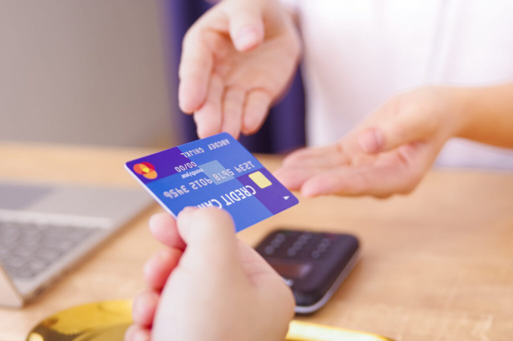 最短当日でクレジットカード決済を導入できるサービス【審査に通りやすいサービスも】
