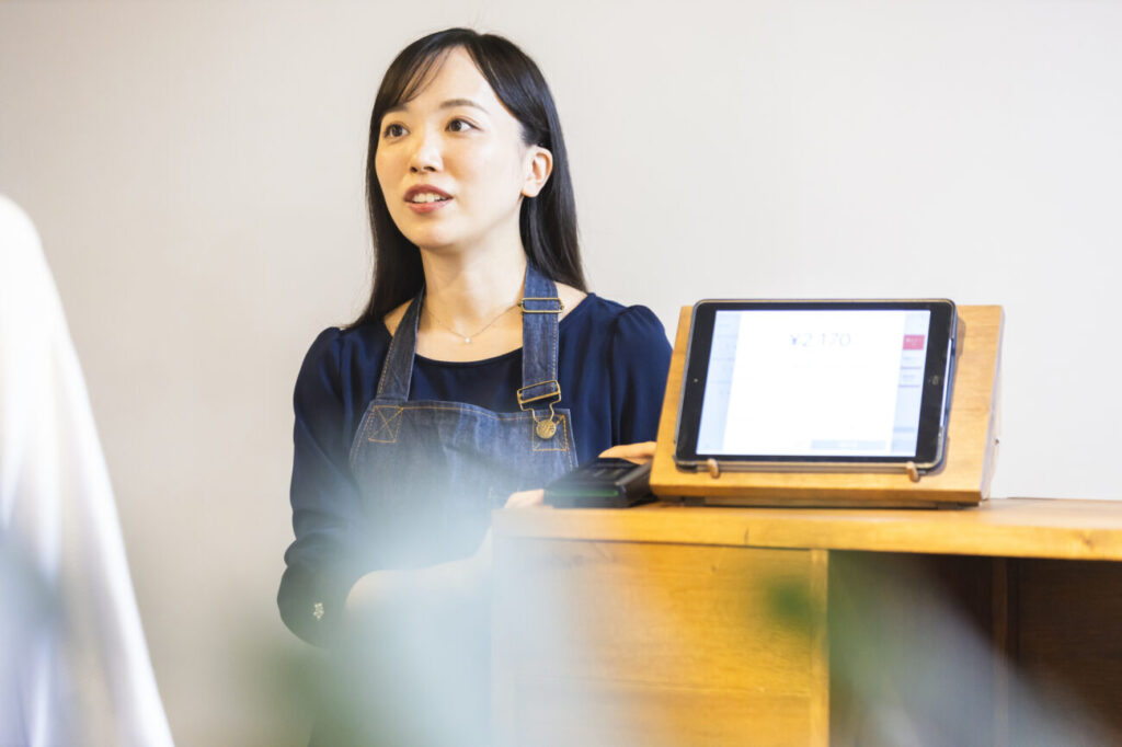 エステサロンの回数券にカード決済は使えない？【導入方法やおすすめサービスも解説】