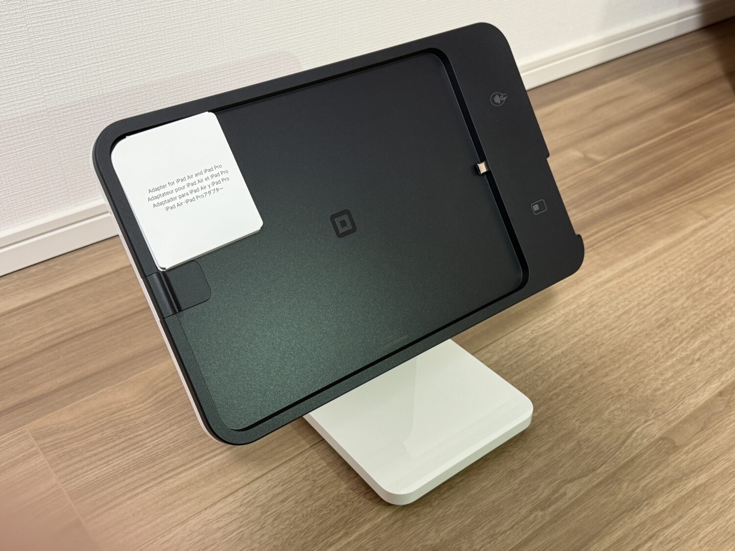 Squareスタンドの使い方：iPadの準備と接続