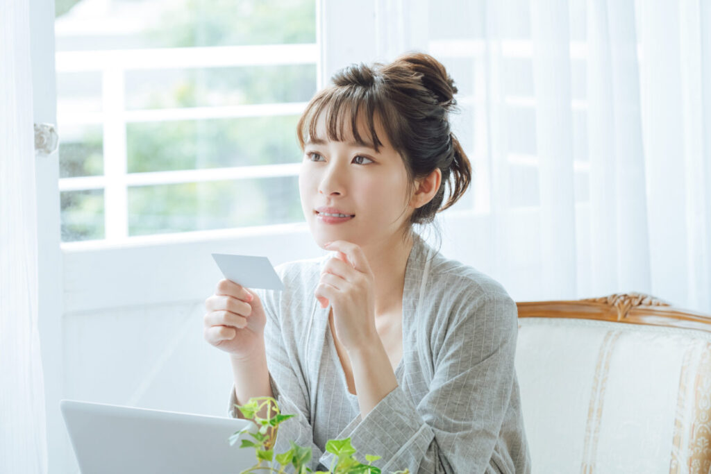 Square(スクエア)ブラウザ決済の使い方・費用まとめ【決済方法や注意点も解説】