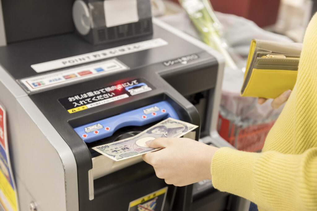 セミセルフレジのメリット・デメリット【トラブルはある？意味ない？】