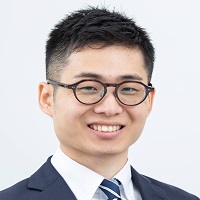 坂根崇真(秋田行政書士事務所 代表)