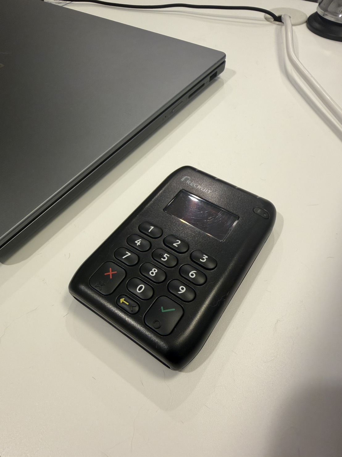 ETSALON IRUで使用しているAirペイのカードリーダー